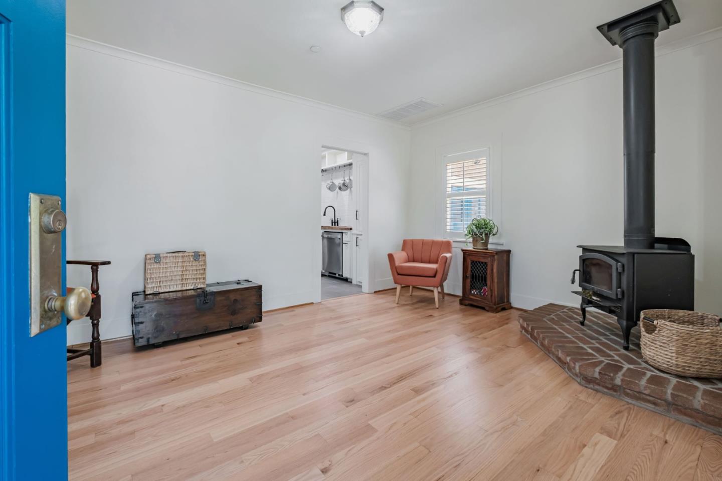 Detail Gallery Image 8 of 46 For 712 California St, Santa Cruz,  CA 95060 - 3 Beds | 2 Baths