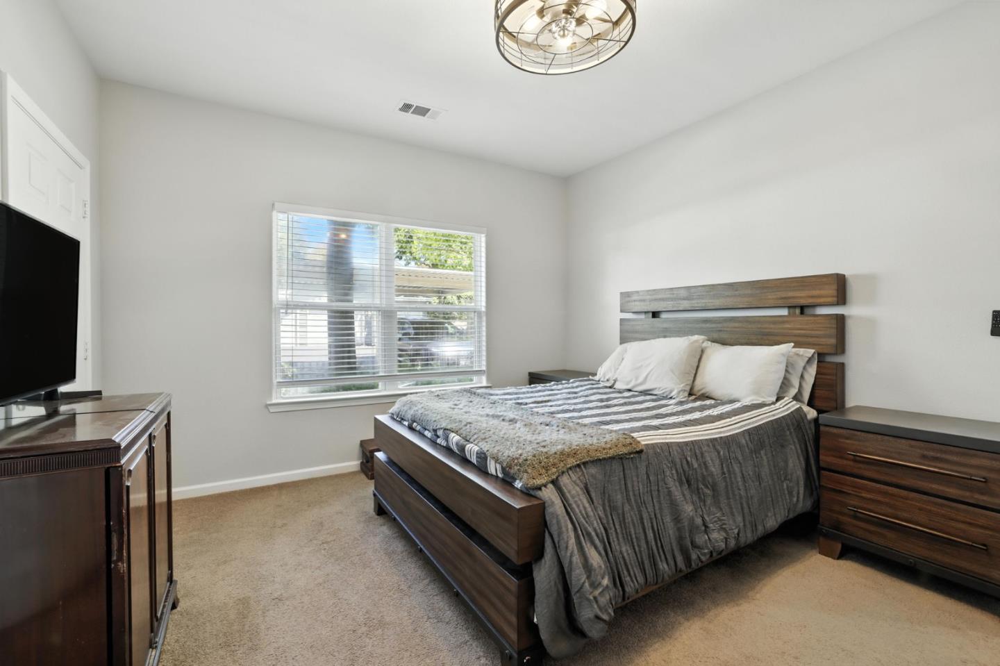 Detail Gallery Image 17 of 38 For 8434 Walerga Rd #1011,  Antelope,  CA 95843 - 3 Beds | 2 Baths
