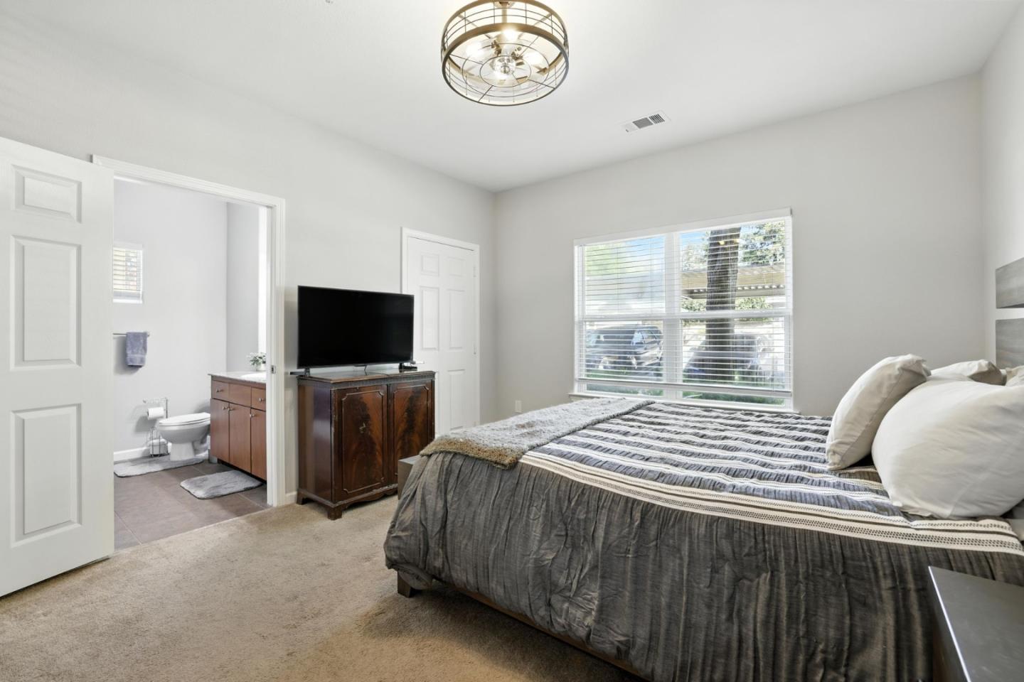 Detail Gallery Image 18 of 38 For 8434 Walerga Rd #1011,  Antelope,  CA 95843 - 3 Beds | 2 Baths