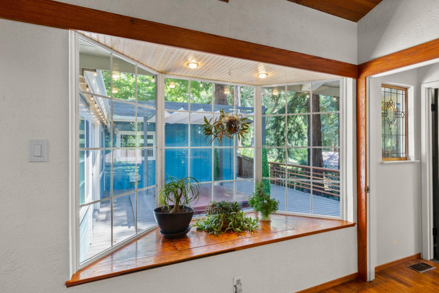 Detail Gallery Image 13 of 53 For 660 Dickinson Ave, Ben Lomond,  CA 95005 - 3 Beds | 2/1 Baths