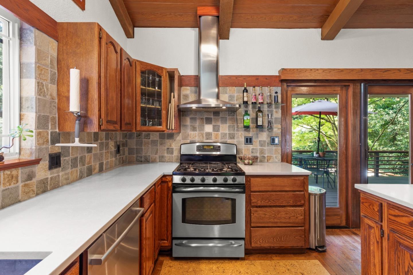 Detail Gallery Image 19 of 53 For 660 Dickinson Ave, Ben Lomond,  CA 95005 - 3 Beds | 2/1 Baths