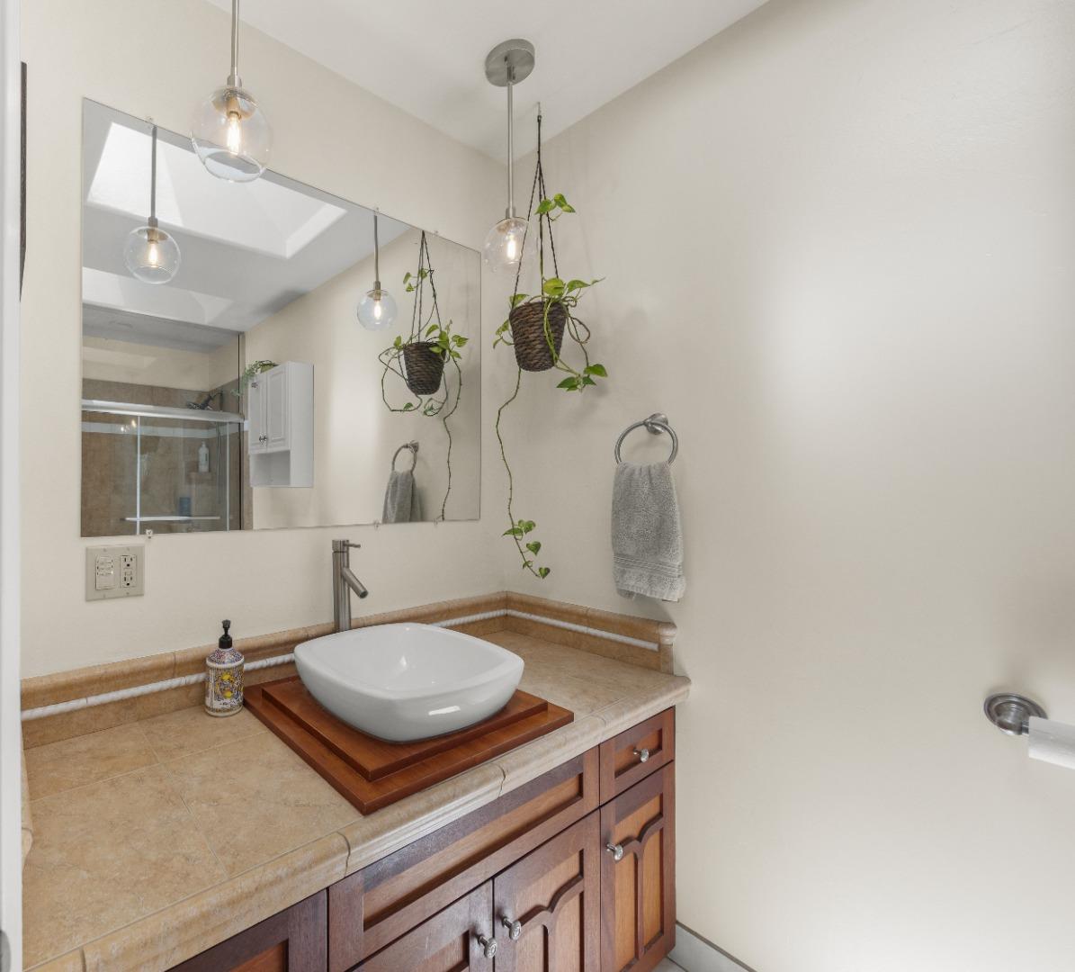 Detail Gallery Image 29 of 53 For 660 Dickinson Ave, Ben Lomond,  CA 95005 - 3 Beds | 2/1 Baths