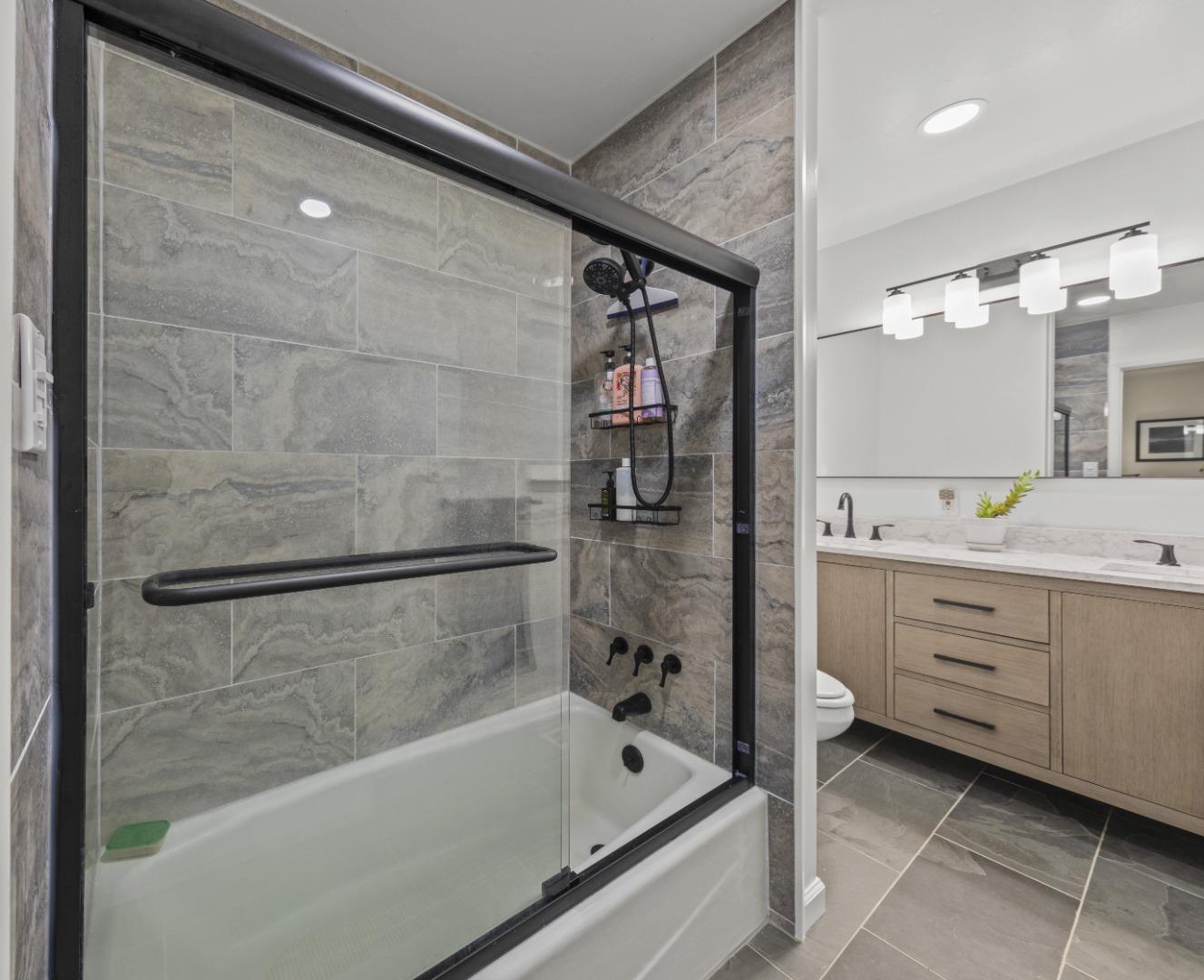 Detail Gallery Image 35 of 53 For 660 Dickinson Ave, Ben Lomond,  CA 95005 - 3 Beds | 2/1 Baths
