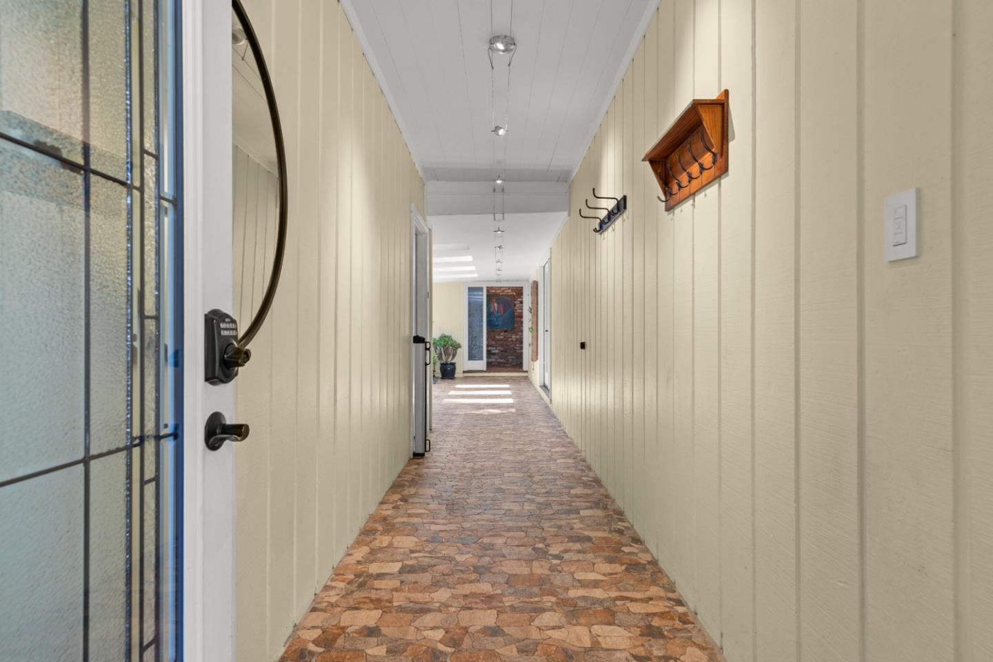 Detail Gallery Image 4 of 53 For 660 Dickinson Ave, Ben Lomond,  CA 95005 - 3 Beds | 2/1 Baths