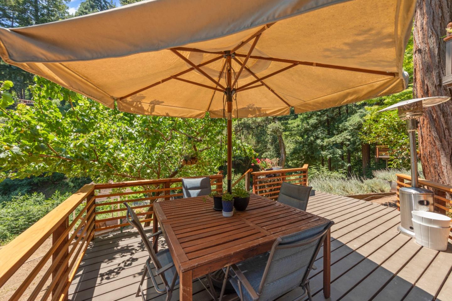 Detail Gallery Image 40 of 53 For 660 Dickinson Ave, Ben Lomond,  CA 95005 - 3 Beds | 2/1 Baths