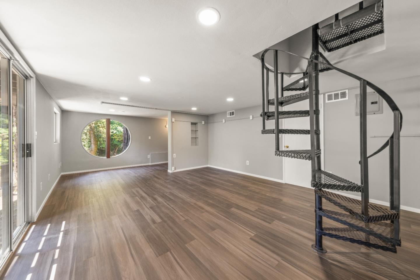 Detail Gallery Image 43 of 53 For 660 Dickinson Ave, Ben Lomond,  CA 95005 - 3 Beds | 2/1 Baths
