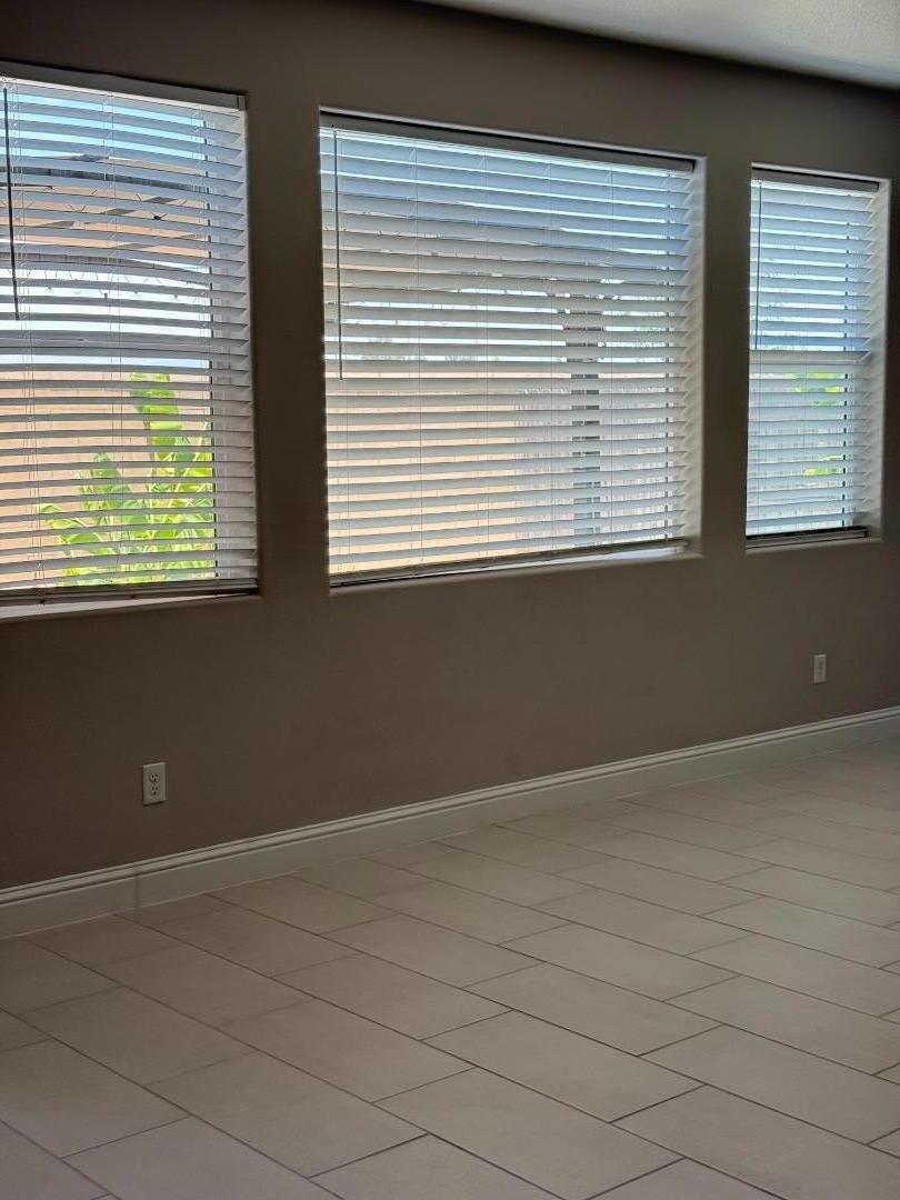 Detail Gallery Image 10 of 30 For 3963 Morris, Clovis,  CA 93619 - 4 Beds | 3 Baths