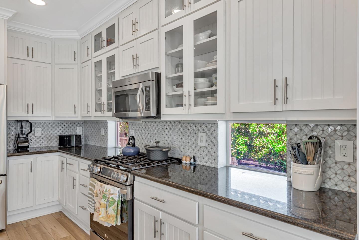 Detail Gallery Image 13 of 42 For 1085 Tasman Dr #74,  Sunnyvale,  CA 94089 - 3 Beds | 3 Baths
