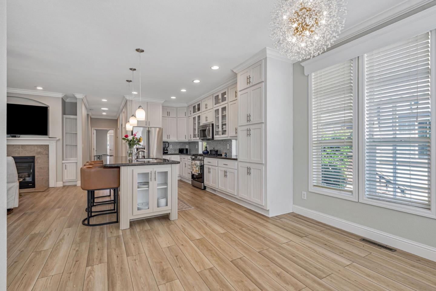 Detail Gallery Image 16 of 42 For 1085 Tasman Dr #74,  Sunnyvale,  CA 94089 - 3 Beds | 3 Baths