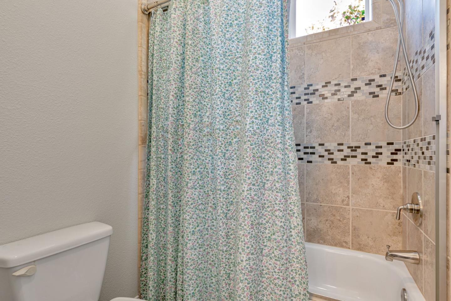 Detail Gallery Image 36 of 42 For 1085 Tasman Dr #74,  Sunnyvale,  CA 94089 - 3 Beds | 3 Baths