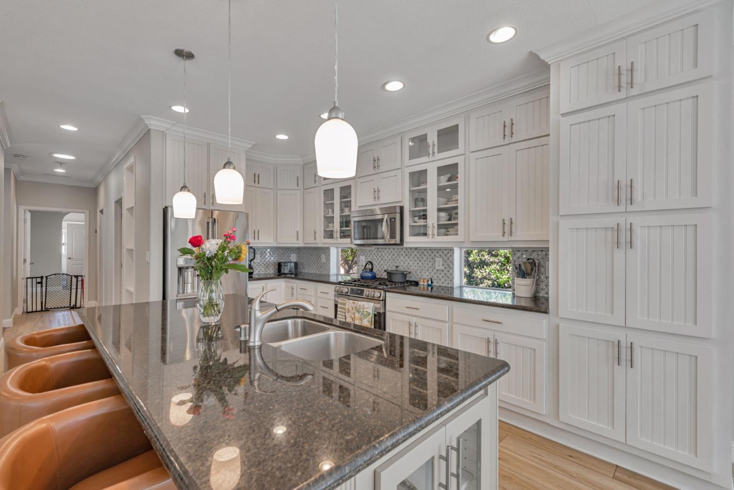 Detail Gallery Image 9 of 42 For 1085 Tasman Dr #74,  Sunnyvale,  CA 94089 - 3 Beds | 3 Baths