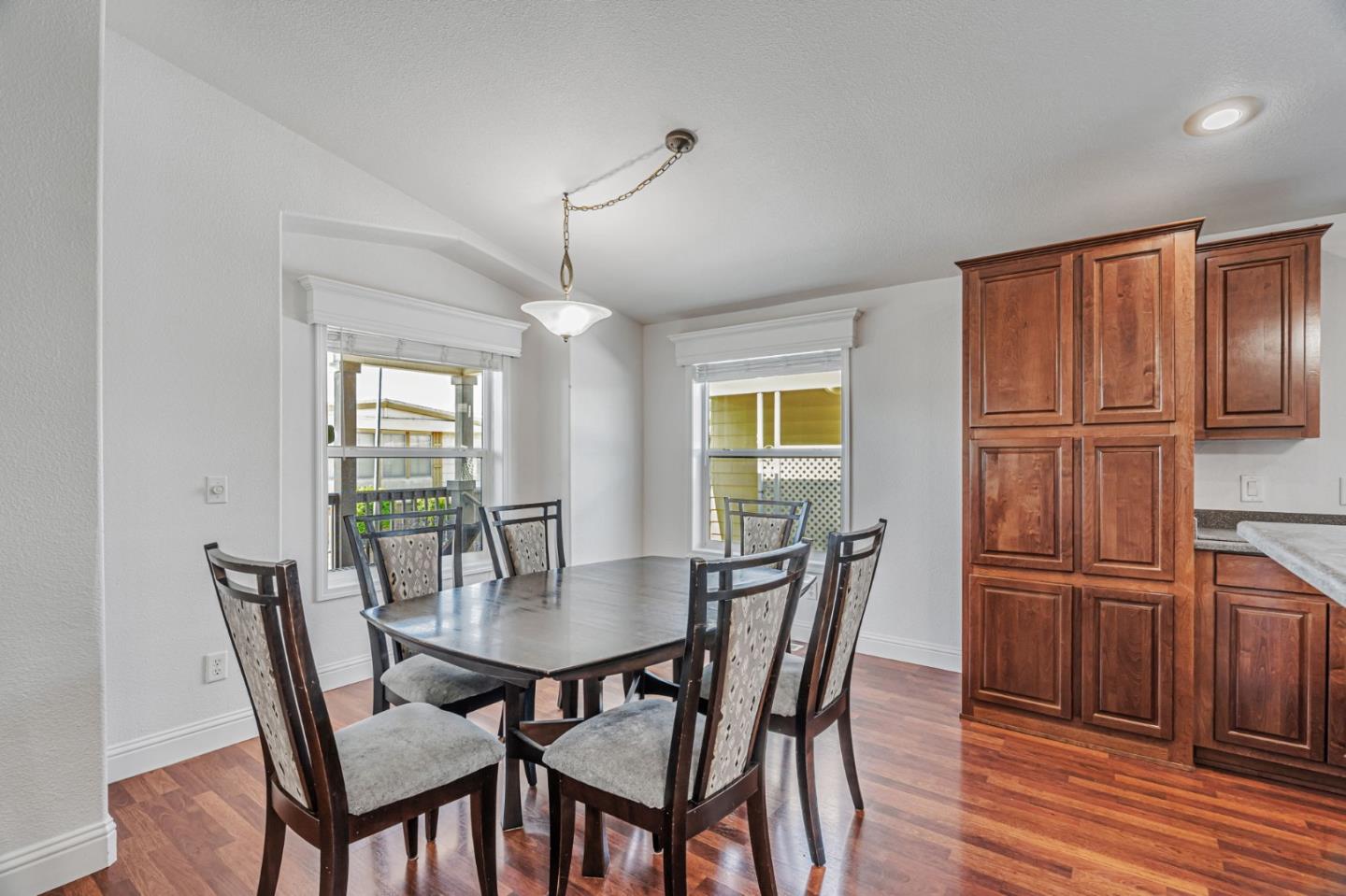 Detail Gallery Image 15 of 43 For 1085 Tasman Dr #816,  Sunnyvale,  CA 94089 - 3 Beds | 2 Baths