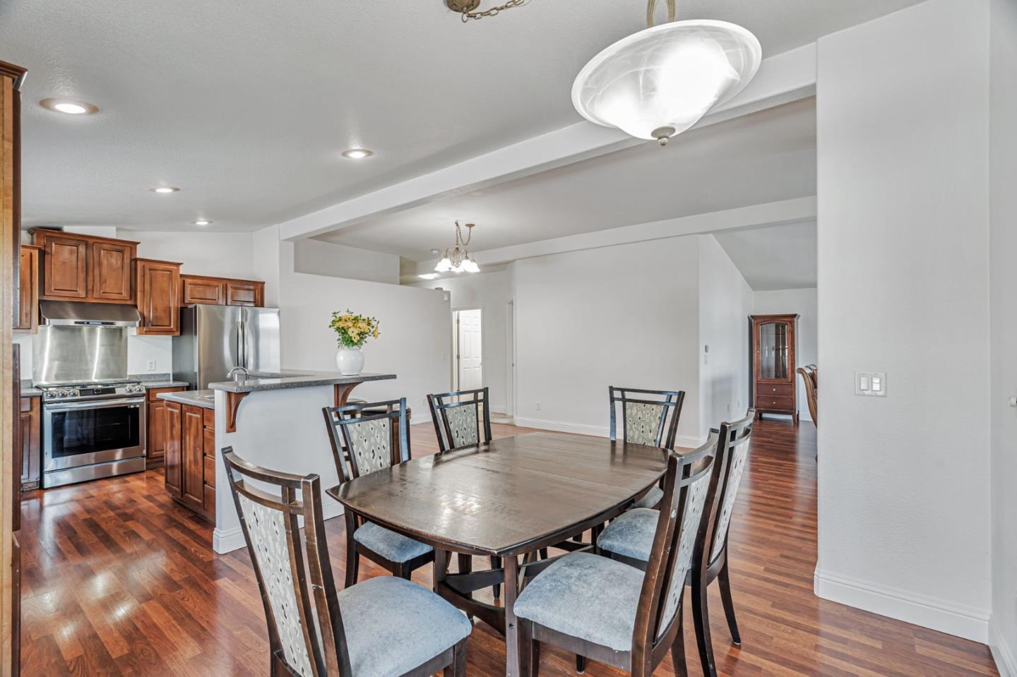 Detail Gallery Image 16 of 43 For 1085 Tasman Dr #816,  Sunnyvale,  CA 94089 - 3 Beds | 2 Baths
