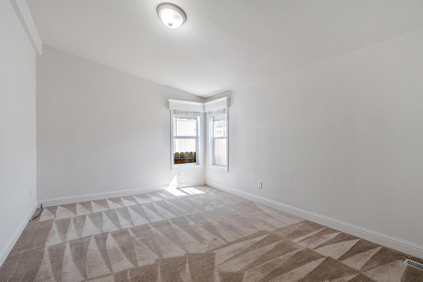 Detail Gallery Image 27 of 43 For 1085 Tasman Dr #816,  Sunnyvale,  CA 94089 - 3 Beds | 2 Baths
