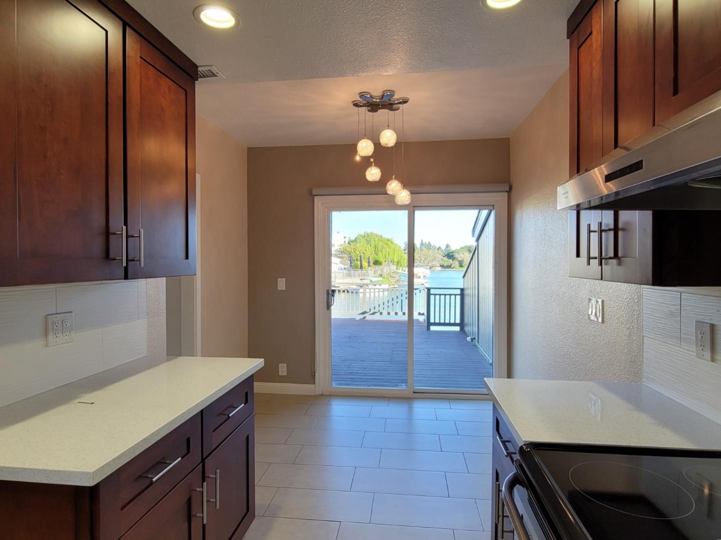 572 Marlin Court, Redwood City, California 94065, 3 Bedrooms Bedrooms, ,2 BathroomsBathrooms,Residential Lease,For Rent,572 Marlin Court,ML82014468