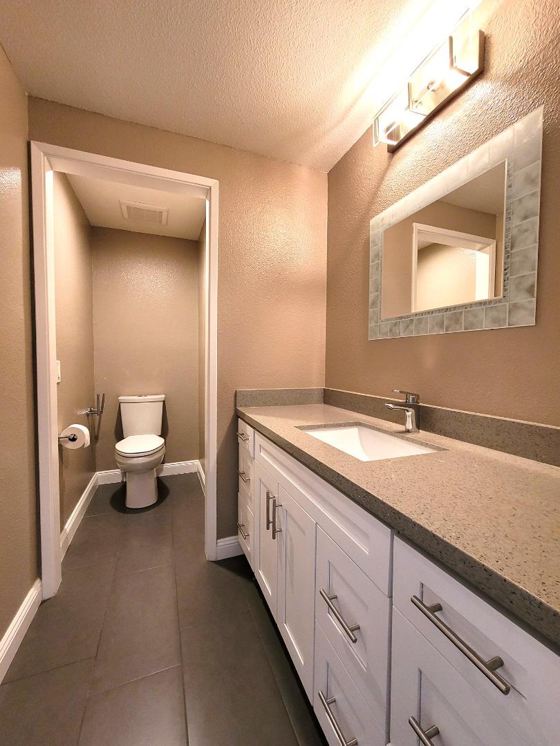 572 Marlin Court, Redwood City, California 94065, 3 Bedrooms Bedrooms, ,2 BathroomsBathrooms,Residential Lease,For Rent,572 Marlin Court,ML82014468