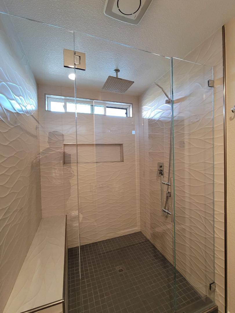 572 Marlin Court, Redwood City, California 94065, 3 Bedrooms Bedrooms, ,2 BathroomsBathrooms,Residential Lease,For Rent,572 Marlin Court,ML82014468
