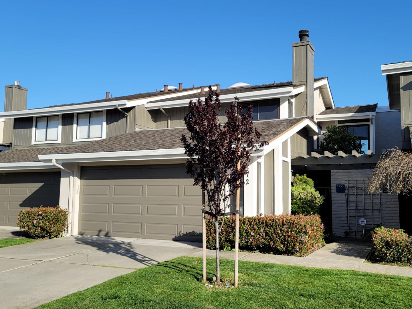 572 Marlin Court, Redwood City, California 94065, 3 Bedrooms Bedrooms, ,2 BathroomsBathrooms,Residential Lease,For Rent,572 Marlin Court,ML82014468