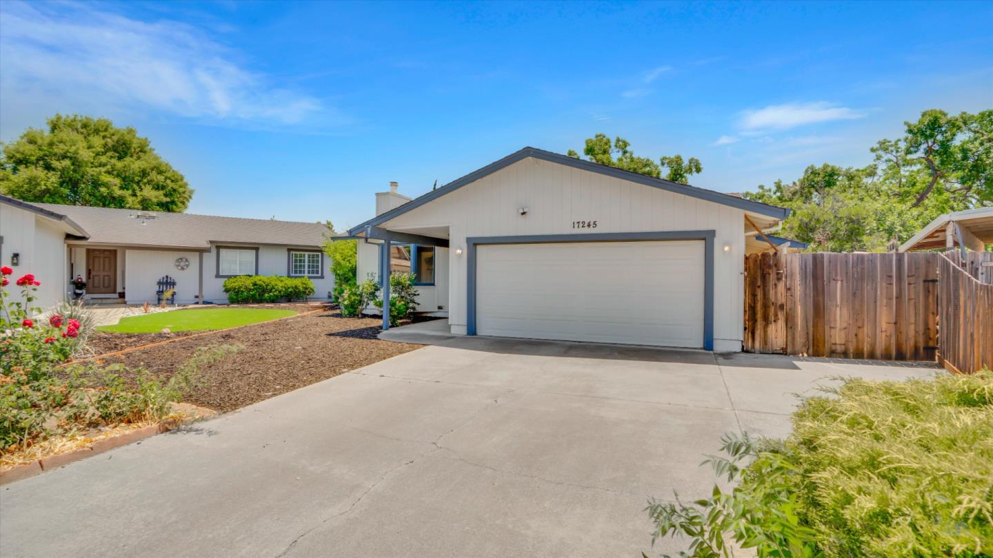 Detail Gallery Image 2 of 34 For 17245 James Lex Ln, Morgan Hill,  CA 95037 - 3 Beds | 2 Baths