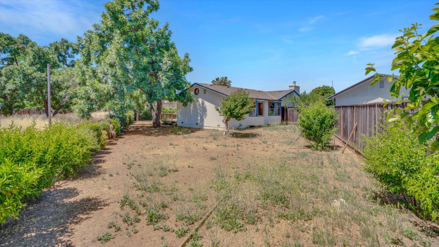 Detail Gallery Image 33 of 34 For 17245 James Lex Ln, Morgan Hill,  CA 95037 - 3 Beds | 2 Baths