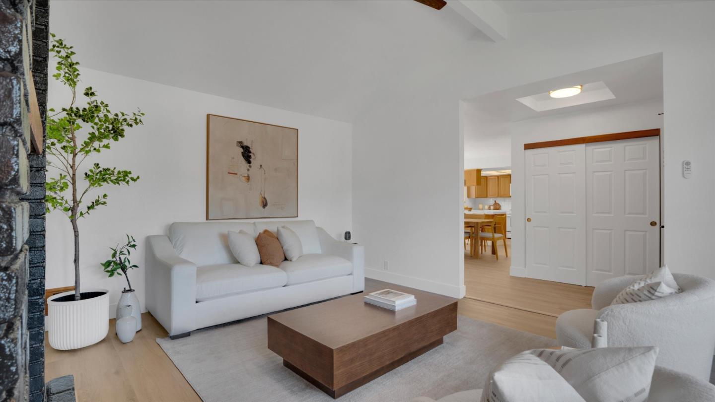 Detail Gallery Image 7 of 34 For 17245 James Lex Ln, Morgan Hill,  CA 95037 - 3 Beds | 2 Baths