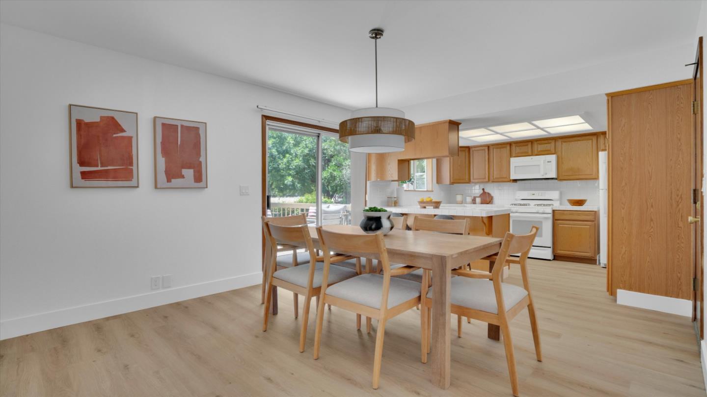 Detail Gallery Image 9 of 34 For 17245 James Lex Ln, Morgan Hill,  CA 95037 - 3 Beds | 2 Baths