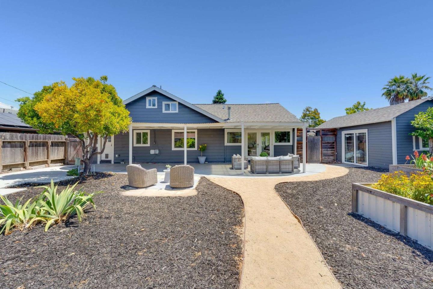 Detail Gallery Image 33 of 42 For 511 Pacheco Ave, Santa Cruz,  CA 95062 - 3 Beds | 3 Baths