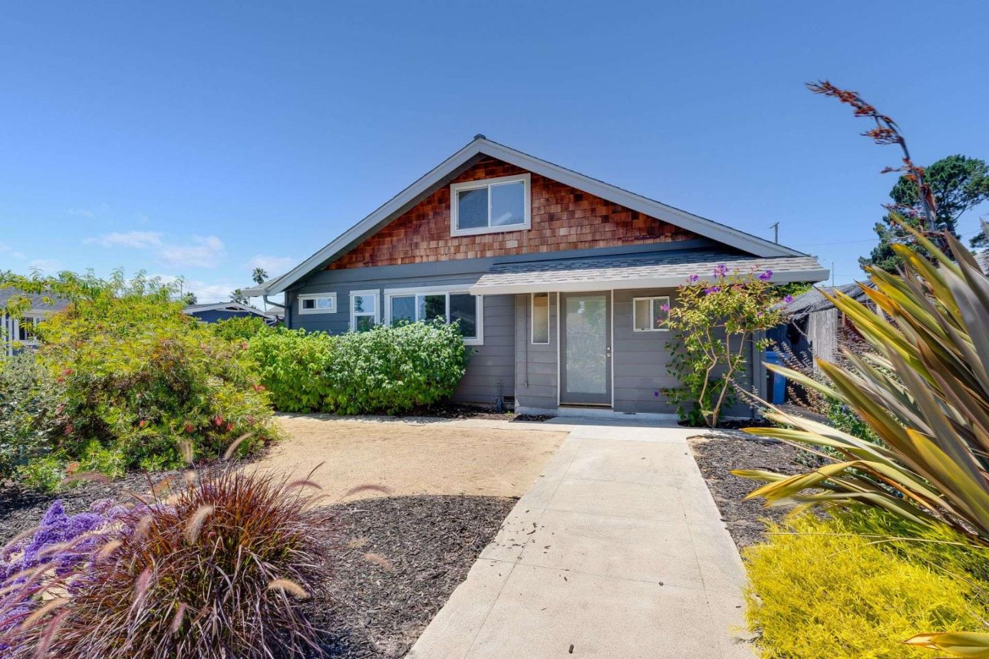 Detail Gallery Image 5 of 42 For 511 Pacheco Ave, Santa Cruz,  CA 95062 - 3 Beds | 3 Baths