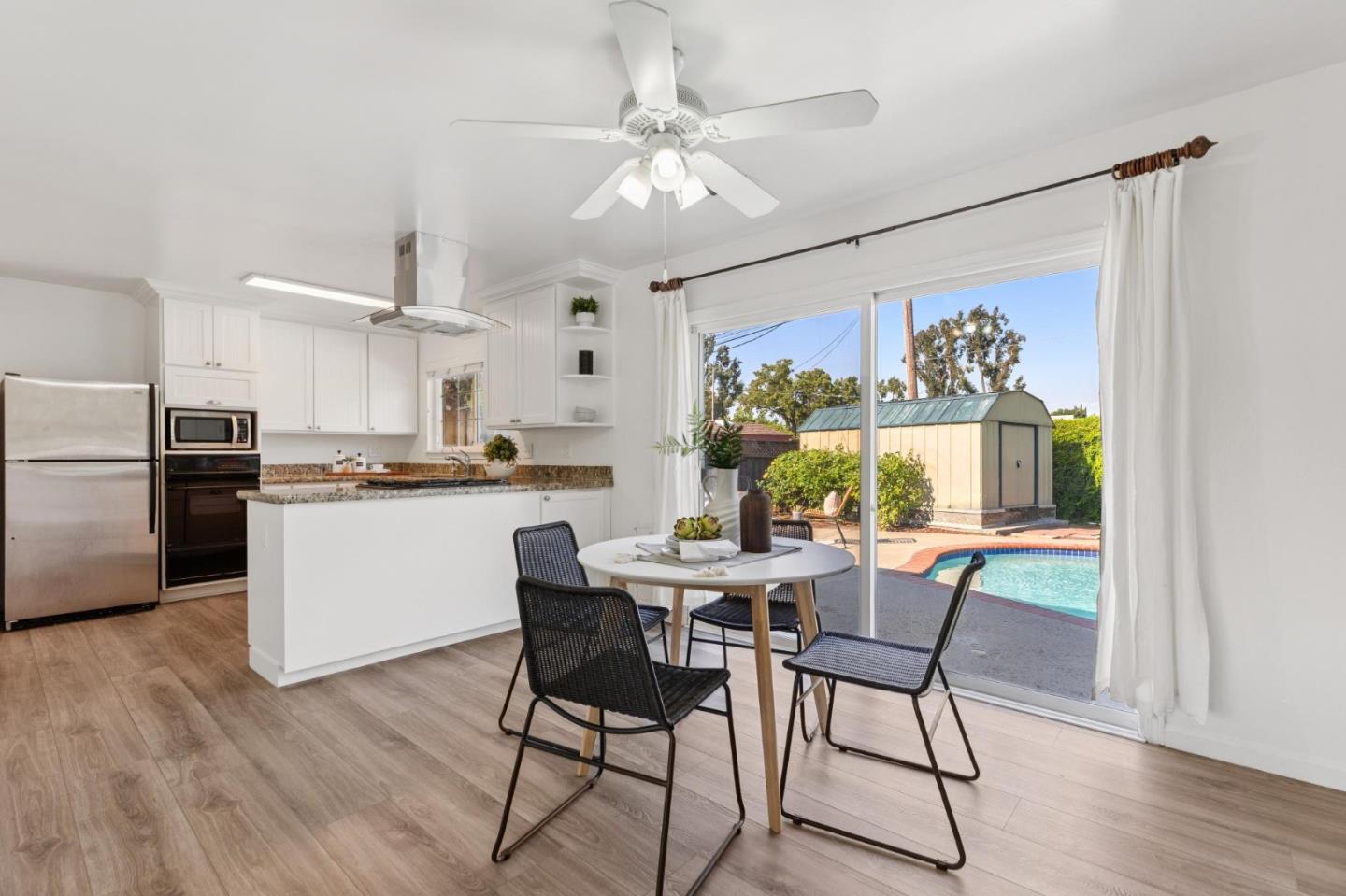 Detail Gallery Image 19 of 45 For 7527 Sutton Ln, Dublin,  CA 94568 - 3 Beds | 2 Baths