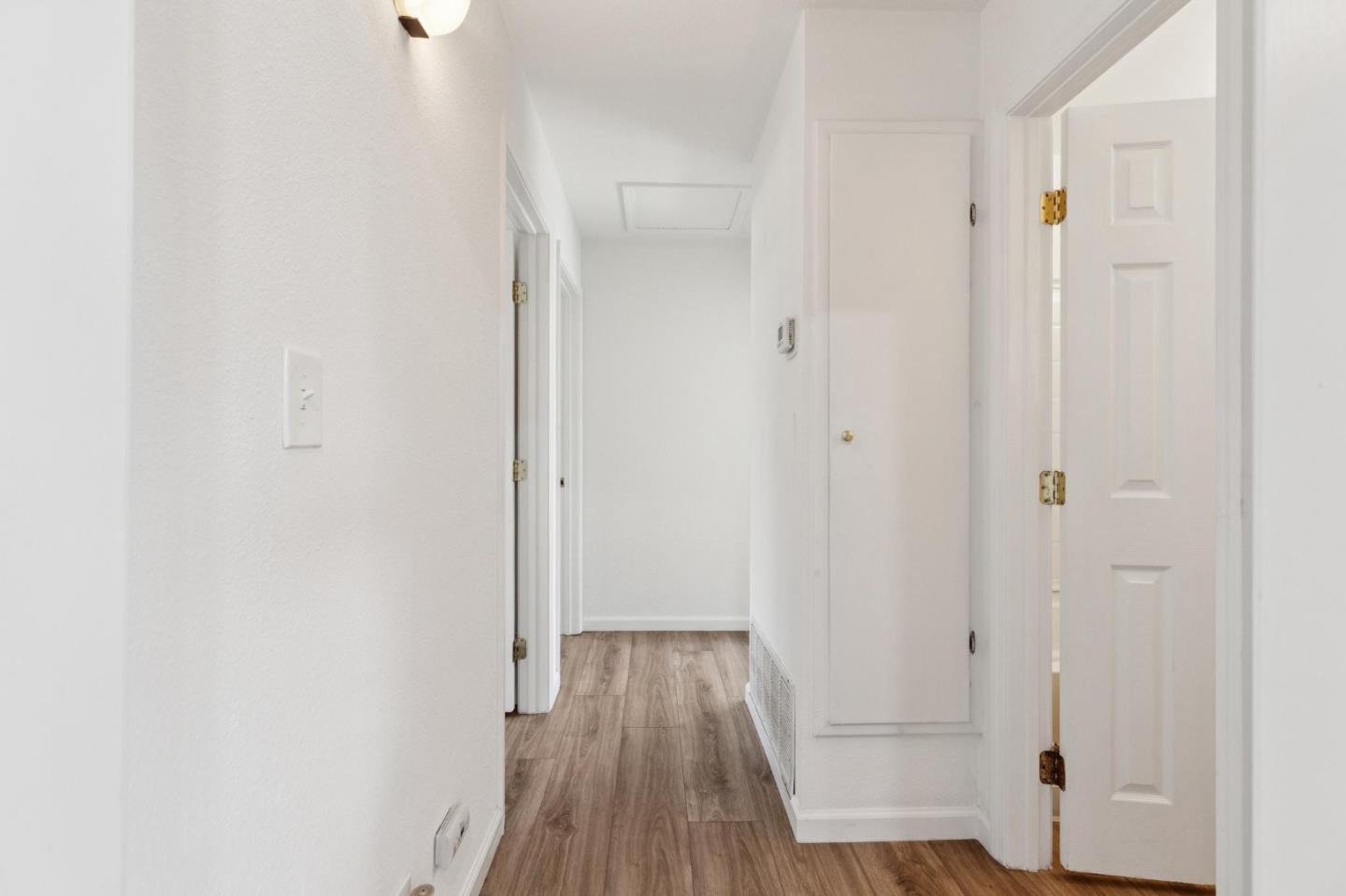 Detail Gallery Image 21 of 45 For 7527 Sutton Ln, Dublin,  CA 94568 - 3 Beds | 2 Baths
