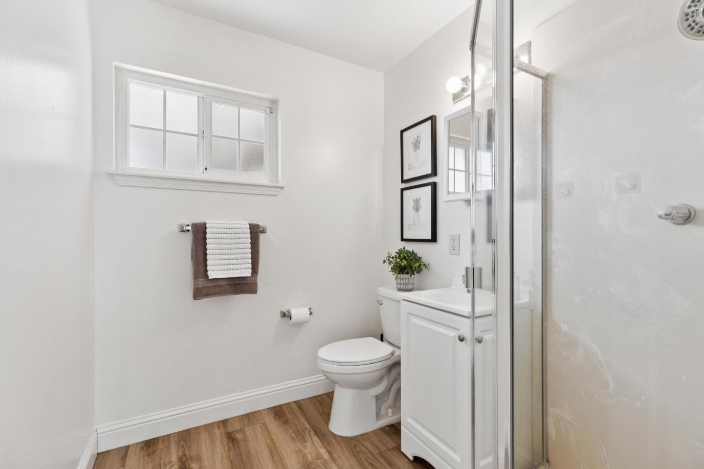 Detail Gallery Image 25 of 45 For 7527 Sutton Ln, Dublin,  CA 94568 - 3 Beds | 2 Baths