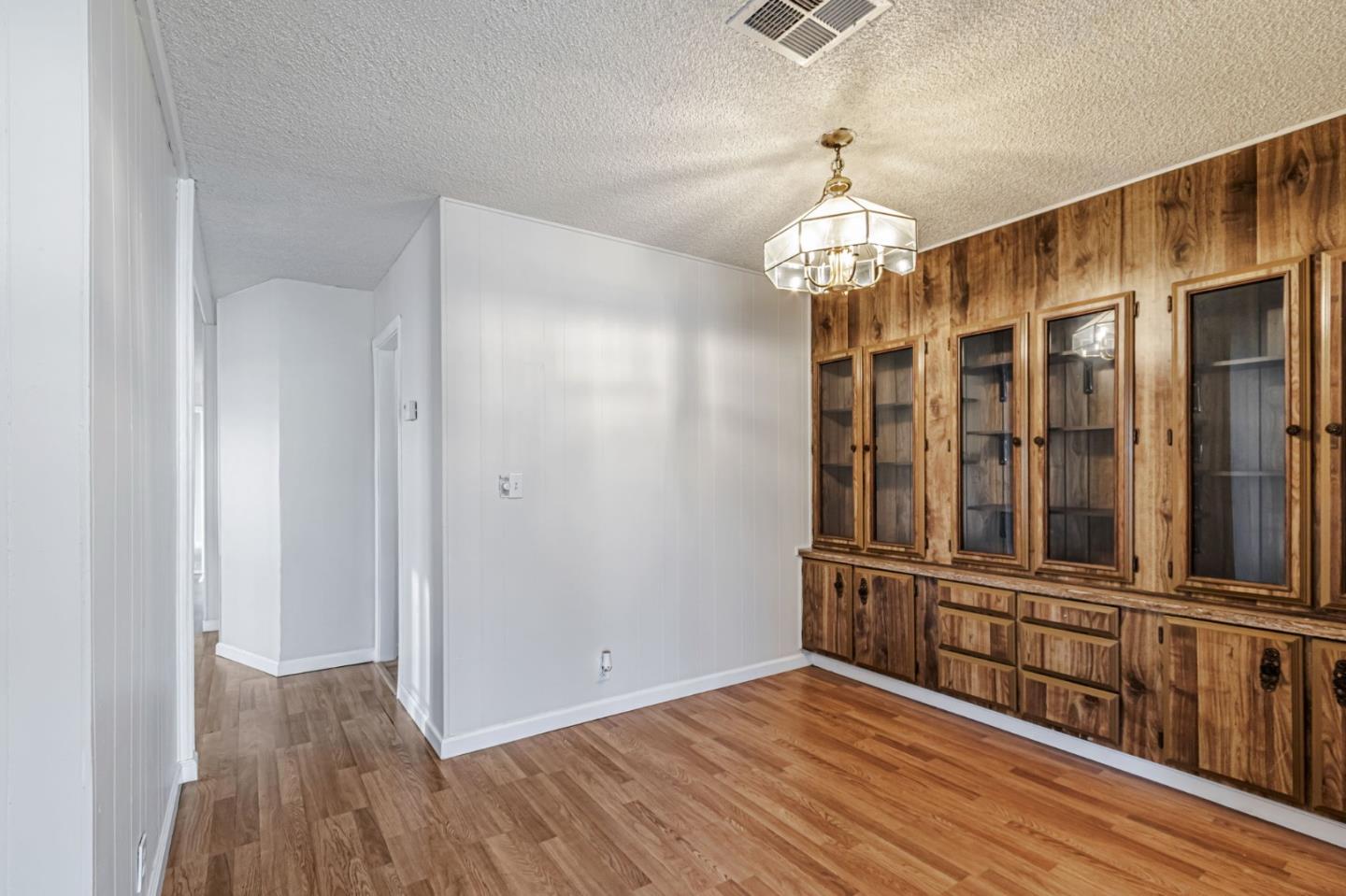 Detail Gallery Image 10 of 45 For 316 Los Encinos St #316,  San Jose,  CA 95134 - 2 Beds | 2 Baths
