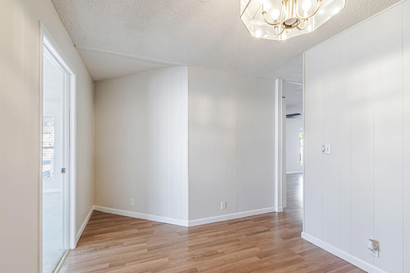Detail Gallery Image 11 of 45 For 316 Los Encinos St #316,  San Jose,  CA 95134 - 2 Beds | 2 Baths