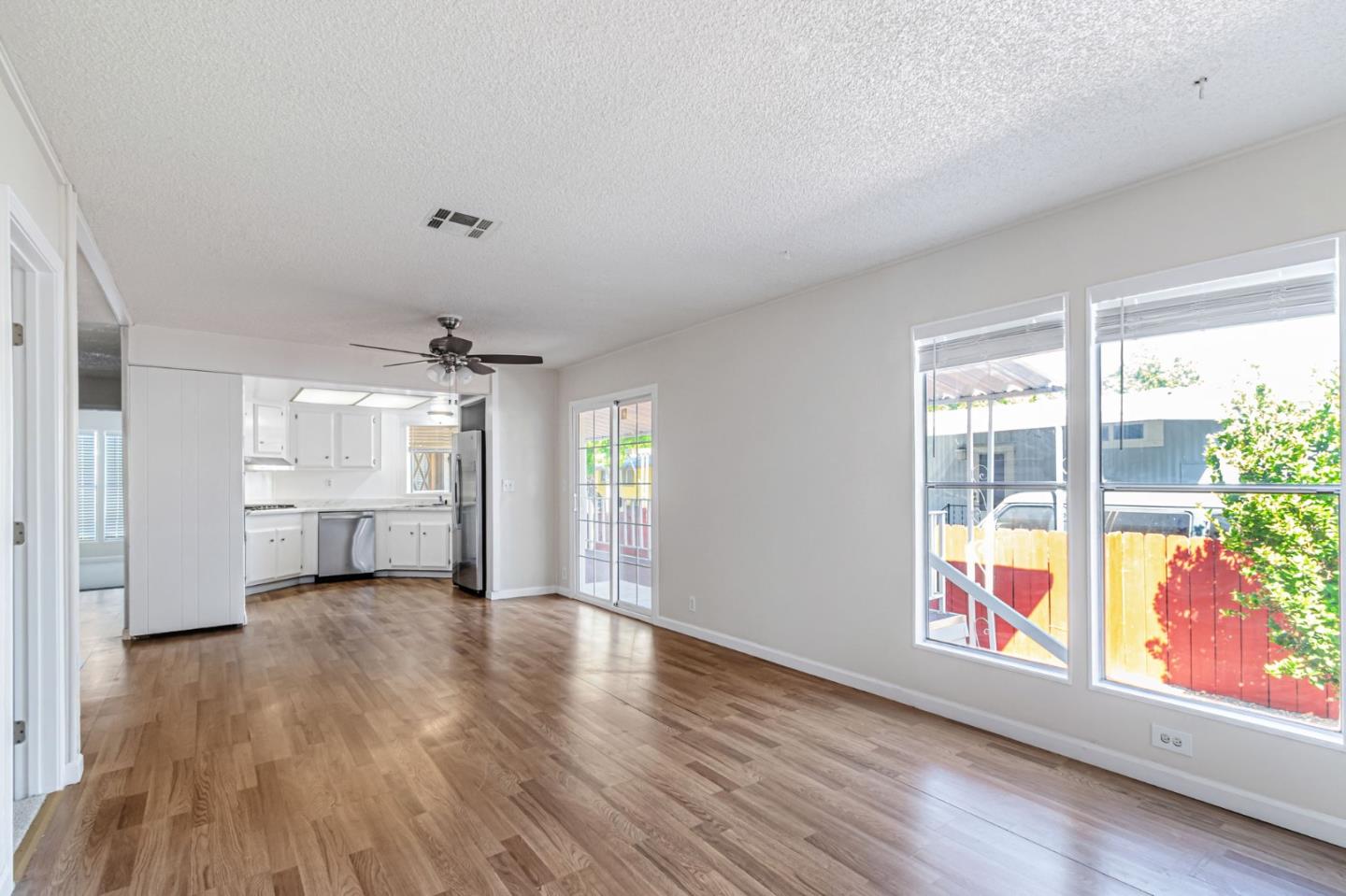 Detail Gallery Image 13 of 45 For 316 Los Encinos St #316,  San Jose,  CA 95134 - 2 Beds | 2 Baths