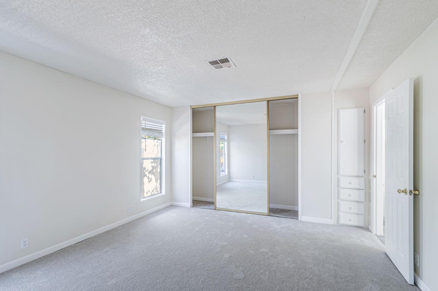 Detail Gallery Image 22 of 45 For 316 Los Encinos St #316,  San Jose,  CA 95134 - 2 Beds | 2 Baths