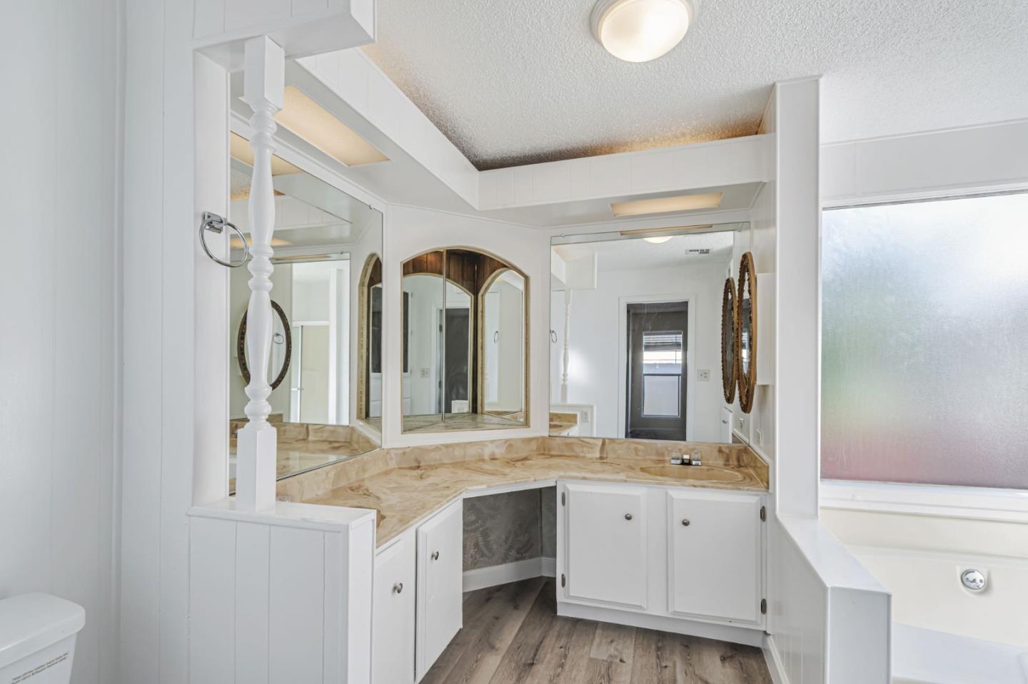 Detail Gallery Image 25 of 45 For 316 Los Encinos St #316,  San Jose,  CA 95134 - 2 Beds | 2 Baths