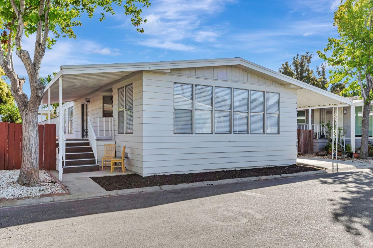Detail Gallery Image 5 of 45 For 316 Los Encinos St #316,  San Jose,  CA 95134 - 2 Beds | 2 Baths