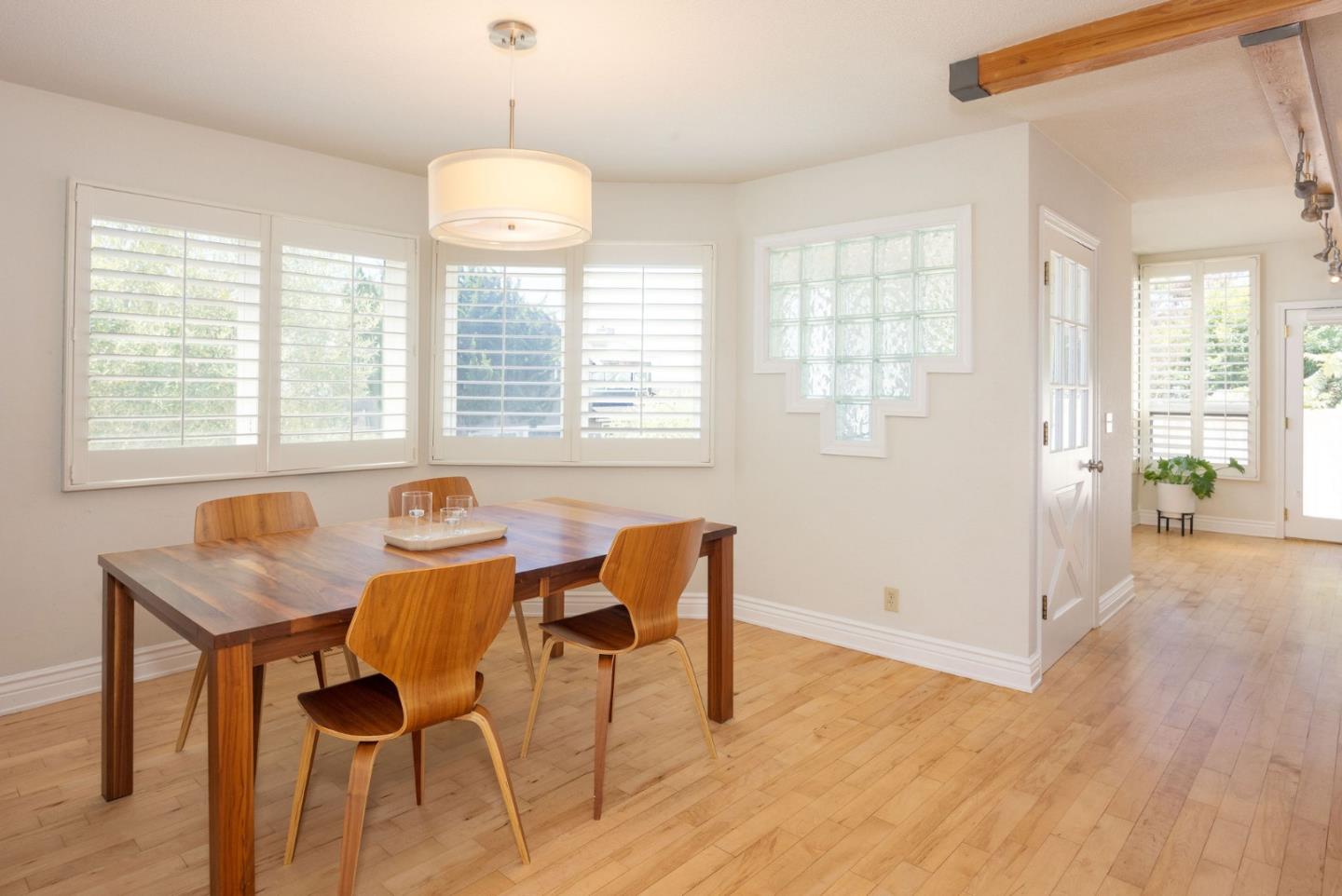 Detail Gallery Image 13 of 62 For 139 Santa Ana St, El Granada,  CA 94018 - 3 Beds | 2/1 Baths