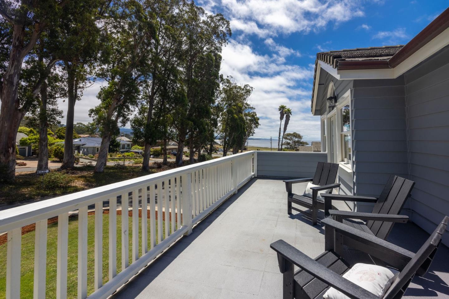 Detail Gallery Image 27 of 62 For 139 Santa Ana St, El Granada,  CA 94018 - 3 Beds | 2/1 Baths