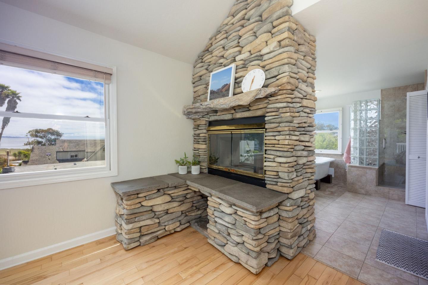Detail Gallery Image 29 of 62 For 139 Santa Ana St, El Granada,  CA 94018 - 3 Beds | 2/1 Baths