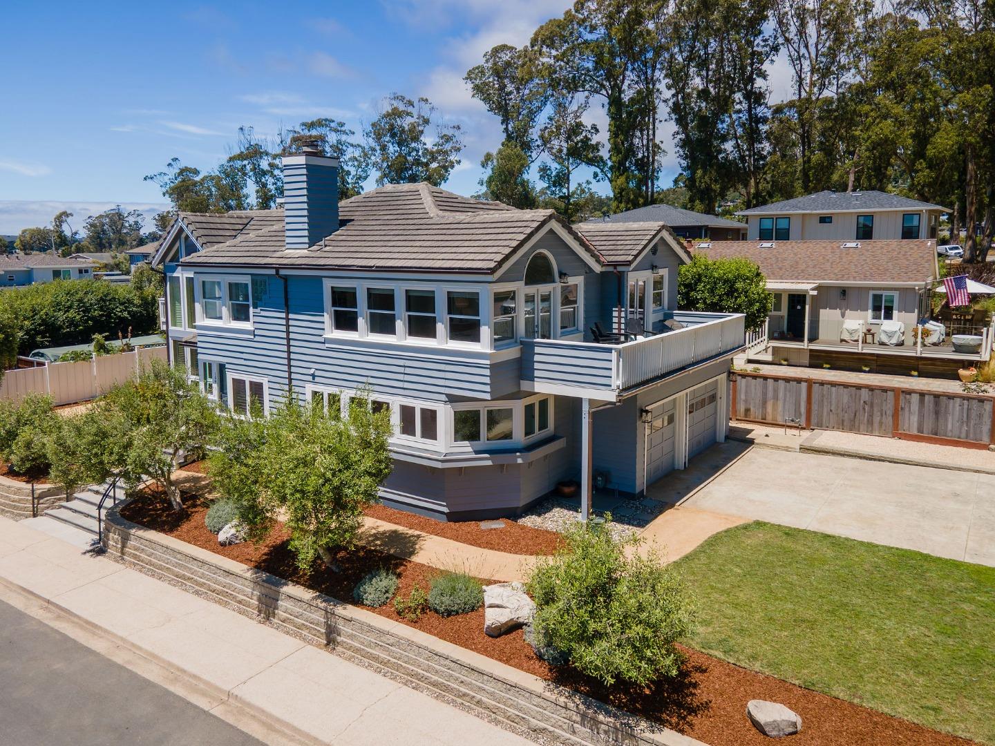 Detail Gallery Image 46 of 62 For 139 Santa Ana St, El Granada,  CA 94018 - 3 Beds | 2/1 Baths