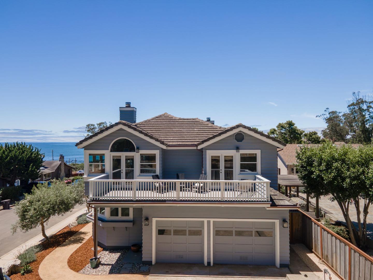 Detail Gallery Image 49 of 62 For 139 Santa Ana St, El Granada,  CA 94018 - 3 Beds | 2/1 Baths