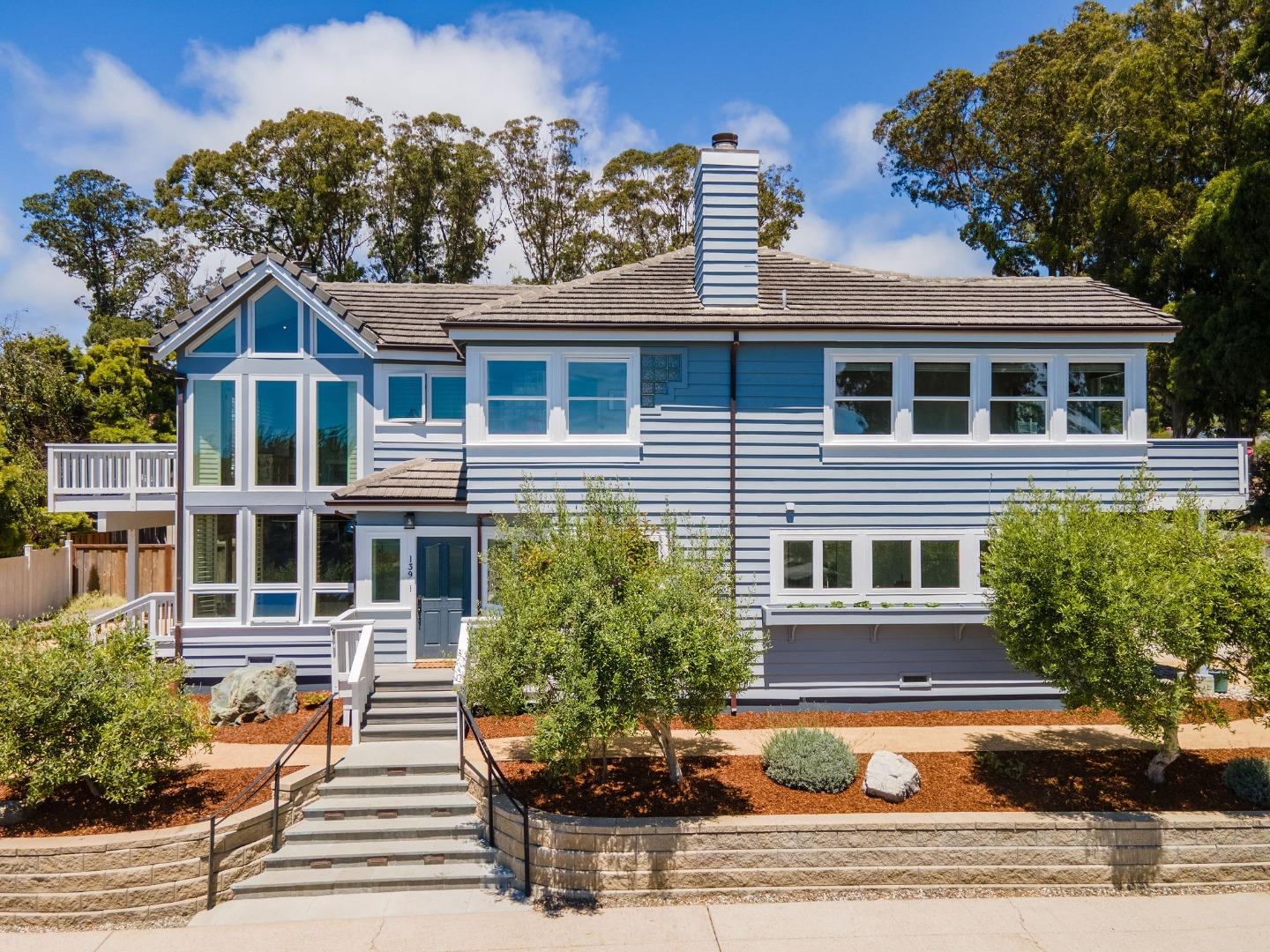 Detail Gallery Image 50 of 62 For 139 Santa Ana St, El Granada,  CA 94018 - 3 Beds | 2/1 Baths