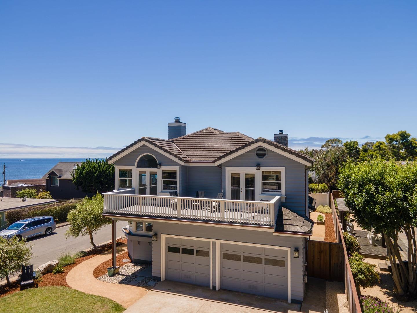 Detail Gallery Image 52 of 62 For 139 Santa Ana St, El Granada,  CA 94018 - 3 Beds | 2/1 Baths
