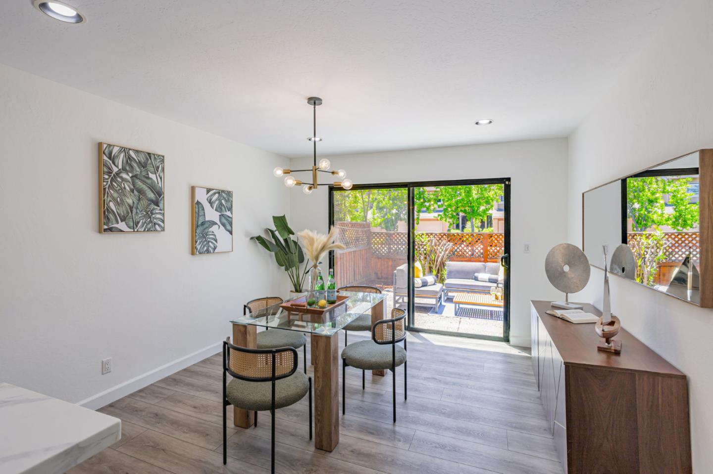 Detail Gallery Image 11 of 42 For 6698 Buggywhip Ct, San Jose,  CA 95120 - 4 Beds | 2/1 Baths