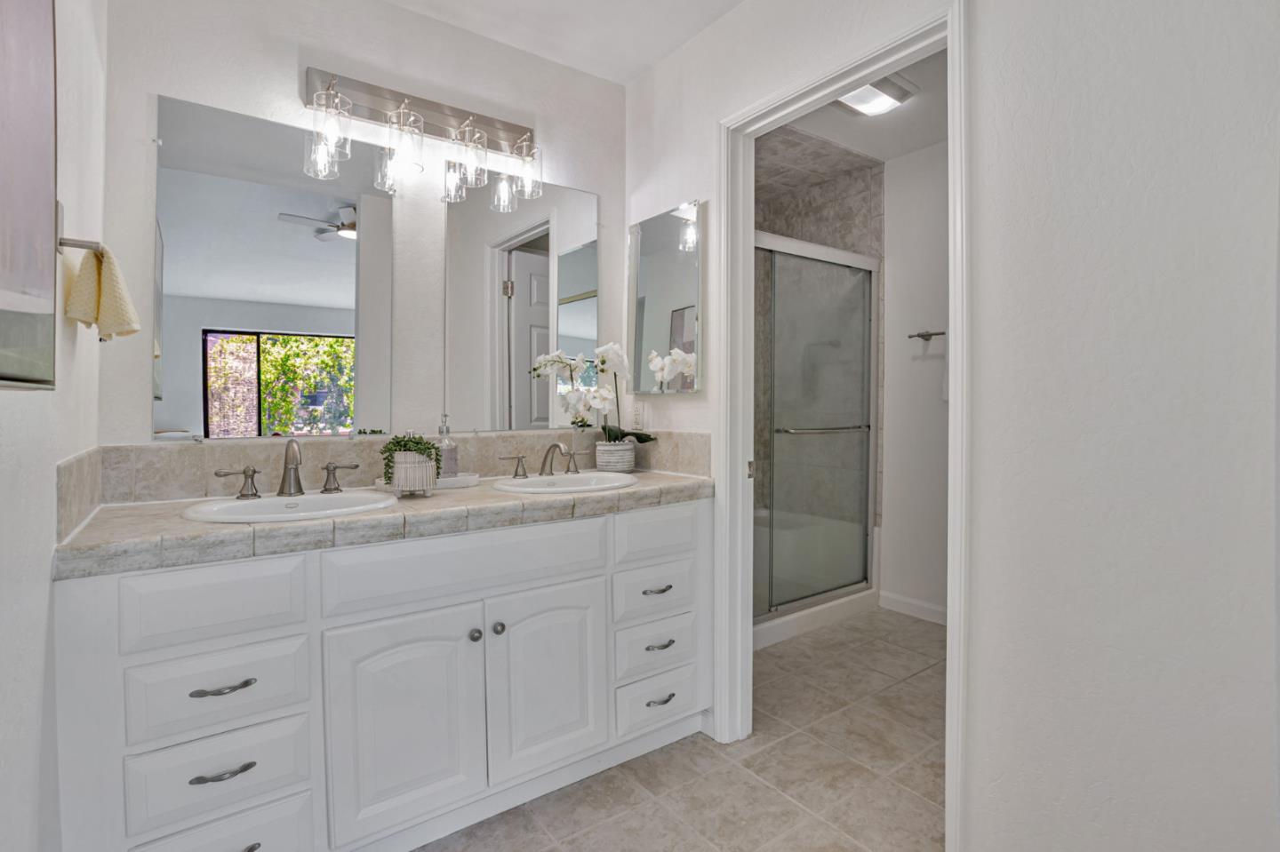 Detail Gallery Image 26 of 42 For 6698 Buggywhip Ct, San Jose,  CA 95120 - 4 Beds | 2/1 Baths