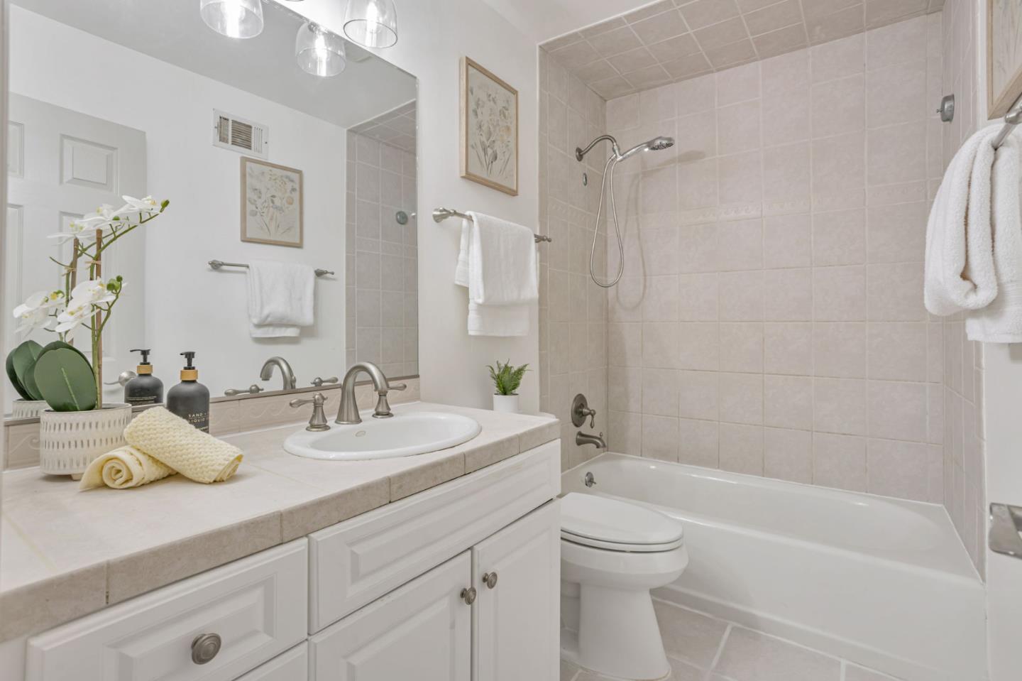 Detail Gallery Image 29 of 42 For 6698 Buggywhip Ct, San Jose,  CA 95120 - 4 Beds | 2/1 Baths