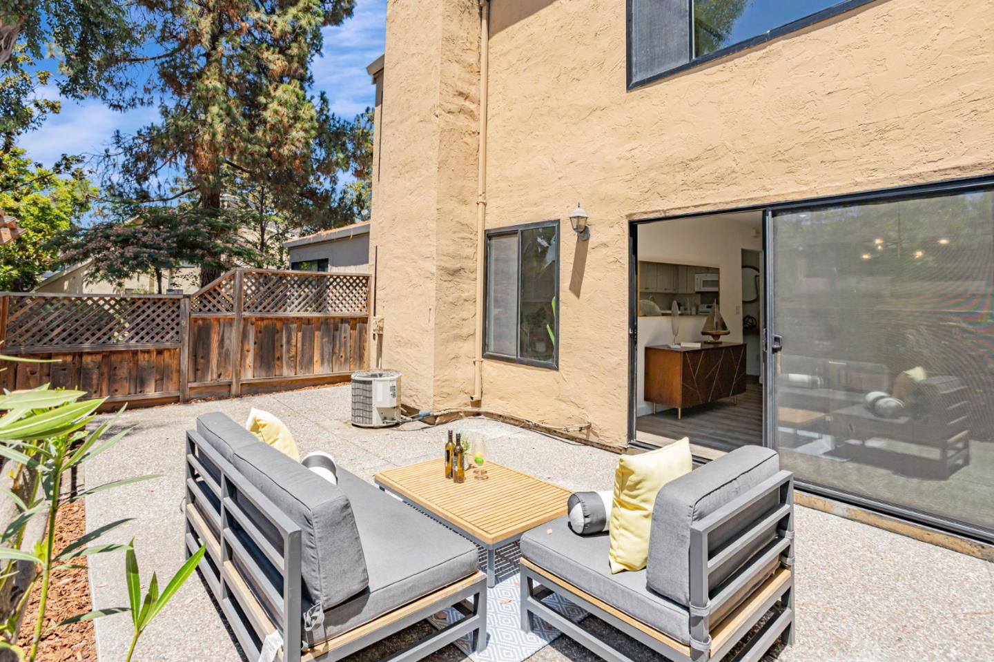 Detail Gallery Image 33 of 42 For 6698 Buggywhip Ct, San Jose,  CA 95120 - 4 Beds | 2/1 Baths