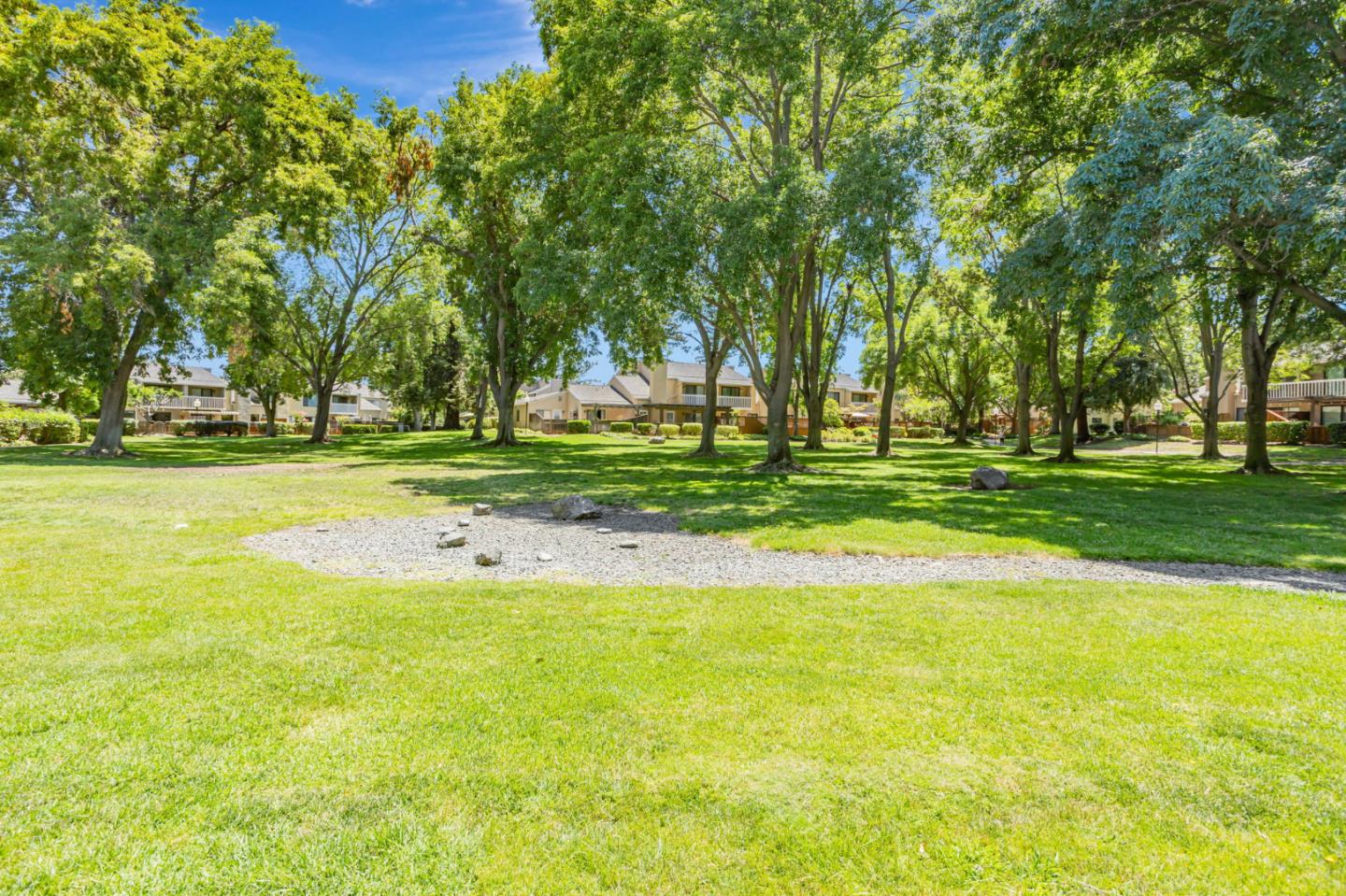 Detail Gallery Image 42 of 42 For 6698 Buggywhip Ct, San Jose,  CA 95120 - 4 Beds | 2/1 Baths