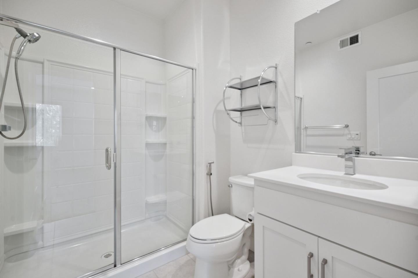 Detail Gallery Image 12 of 33 For 37607 Cape Cod Rd, Newark,  CA 94560 - 4 Beds | 3/1 Baths